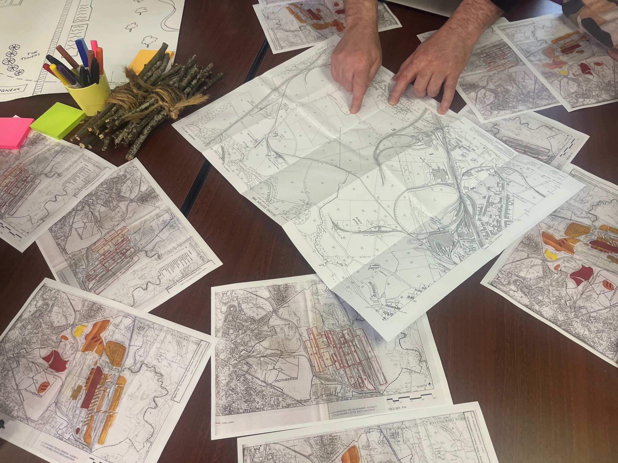Exploring maps of Ravenscraig